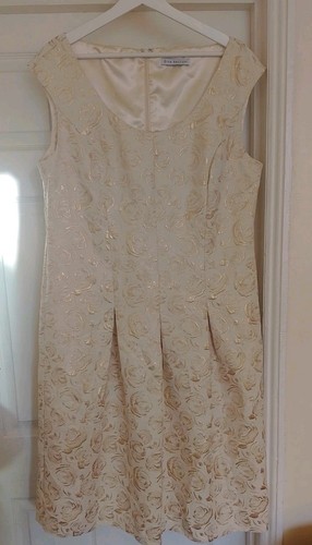 Gina Bacconi- Stunning Dress Suit-Wedding,Mother Of The Bride- Size 16 - Picture 16 of 20