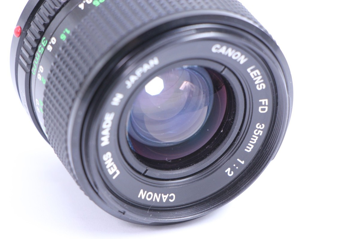 Canon NFD 35mm F2 New FD Wide Angle Japan 35/2 Free US Ship Read