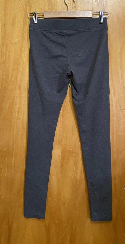 Серые женские леггинсы Aeropostale размер M - Изображение 2 из 4