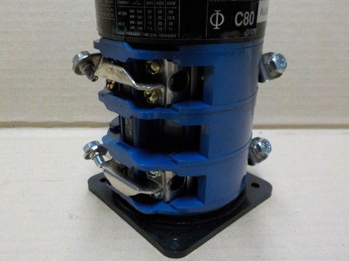 Kraus & Naimer C80 Switch Panel Mount 100A 600V New AUJ699 forward-off-reverse - Picture 6 of 10
