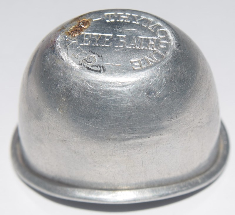 ALUMINUM EYE CUP by Glyco Thymoline EYE BATH