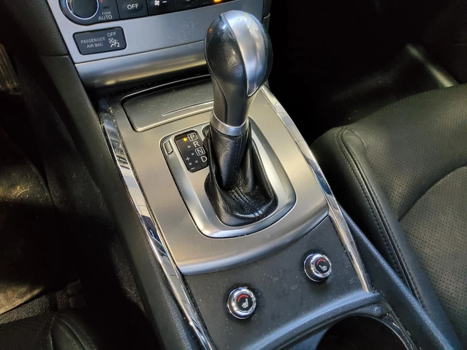 Espejo retrovisor interior delantero central usado se adapta a: Infiniti Q40 SDN 2015 sin navegación Foto 3 de 4