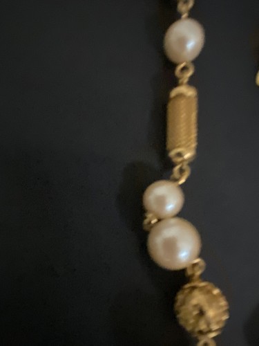 VTG Rare Signed Monet Gold Ball Caged Linked Pearl Necklace. Unbranded Earrings - Picture 3 of 10