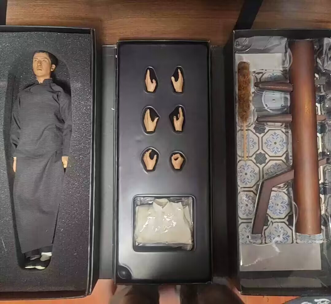 Enterbay Ip Man Donnie Yen Real Masterpiece 1/6 Model Action 