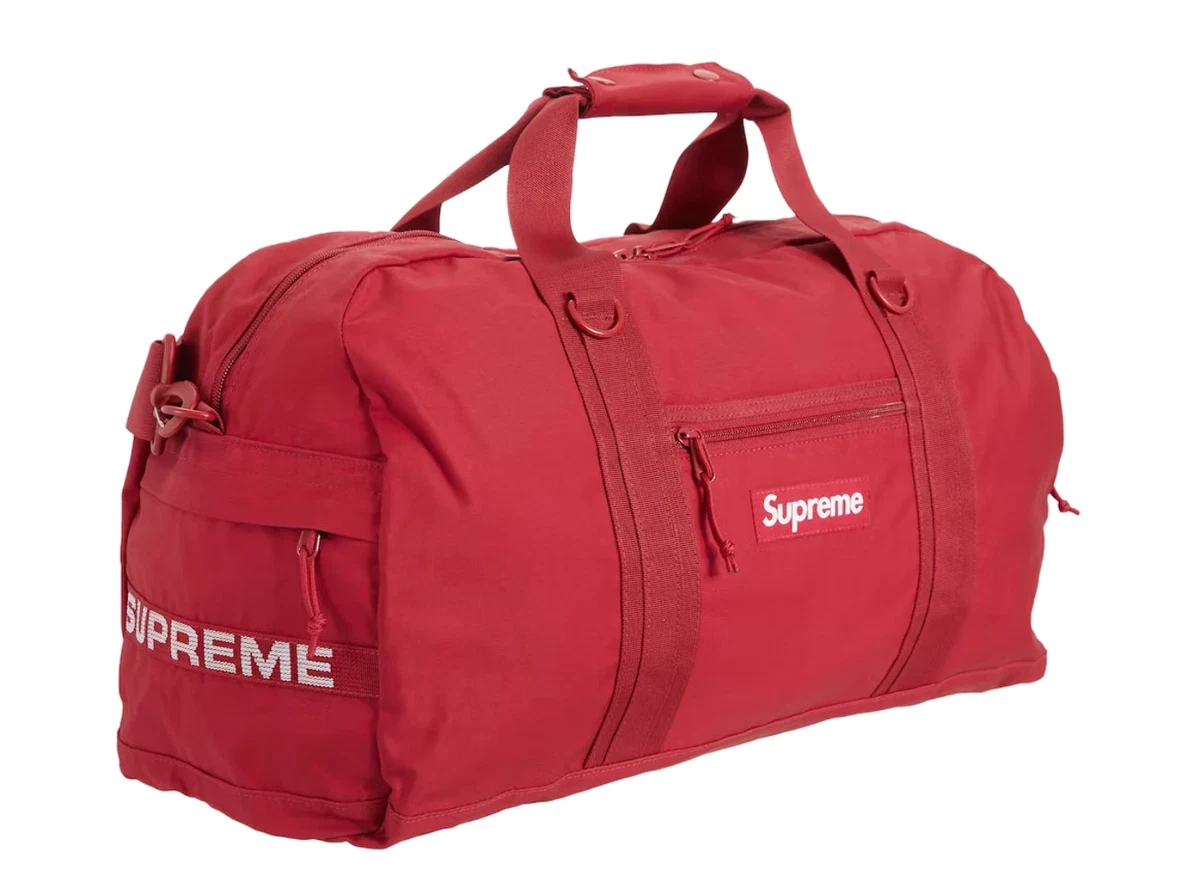 桜瑪瑙 SupremeシュプリームField Duffle Bagレッド se1069r