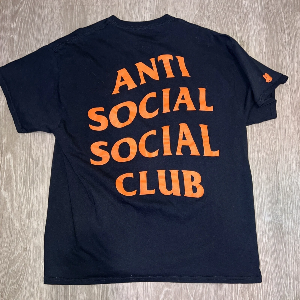 Antisocial social club x undefeated paranoid t shirt black orange Sz XL