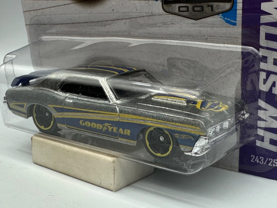 Hot Wheels Zamac 1969 Mercury Cougar Eliminator, Goodyear, 1:64, nuevo en paquete Foto 3 de 4