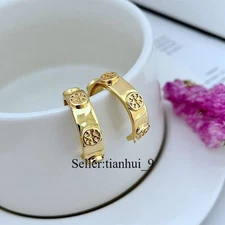 New! Tory Plated Milgrain Logo Hoop Earrings with Jewelry Pouch Size:2.5*2.5cm