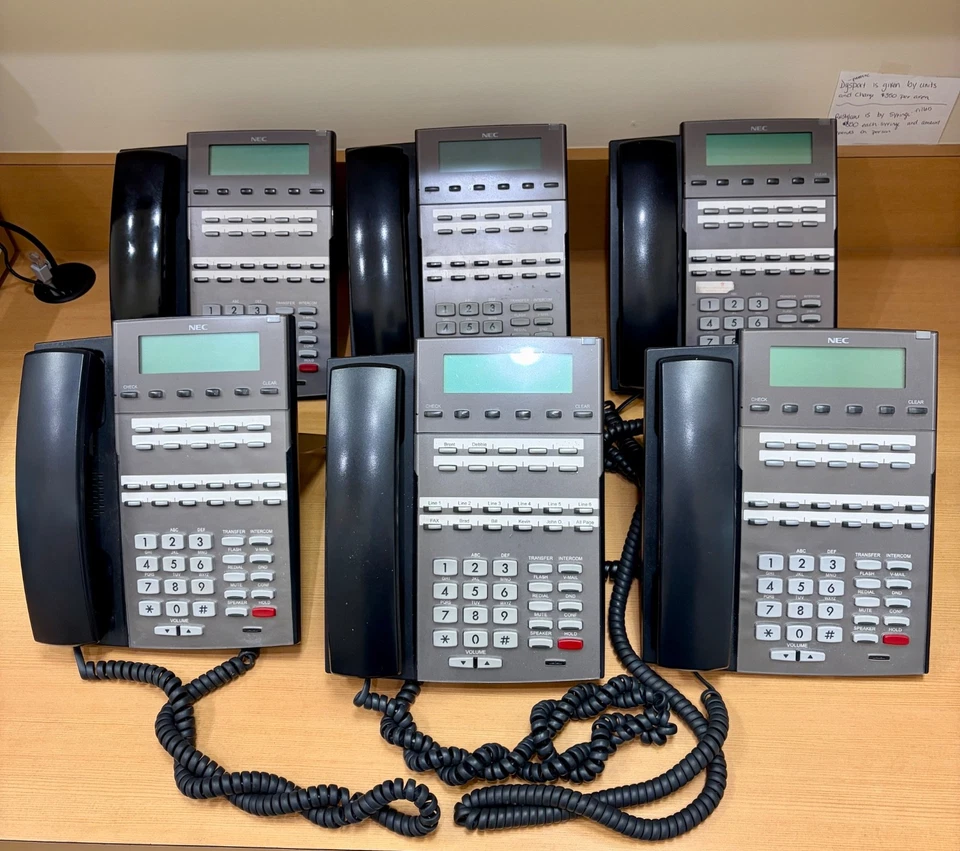 nec dsx 80 Phone system w/6 phones DSX 22B Display Tel, all in working order. - Image 2 of 3