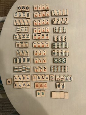 Vintage bone and bamboo dovetail mahjong replacement tiles. Select your tile(s)