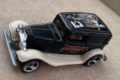 1932 32 Ford Vicky Gangster Era Hot Rod Wagon 1/64 Scale Model  D1