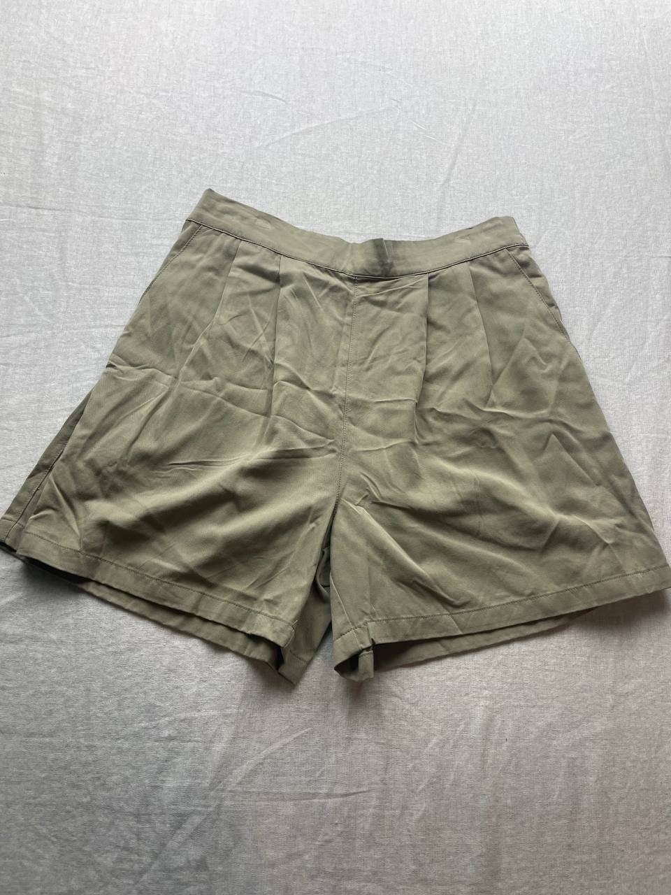 ANTHROPOLOGIE Grade & Gather Shorts Womens Small Green Chino Pleated Preppy