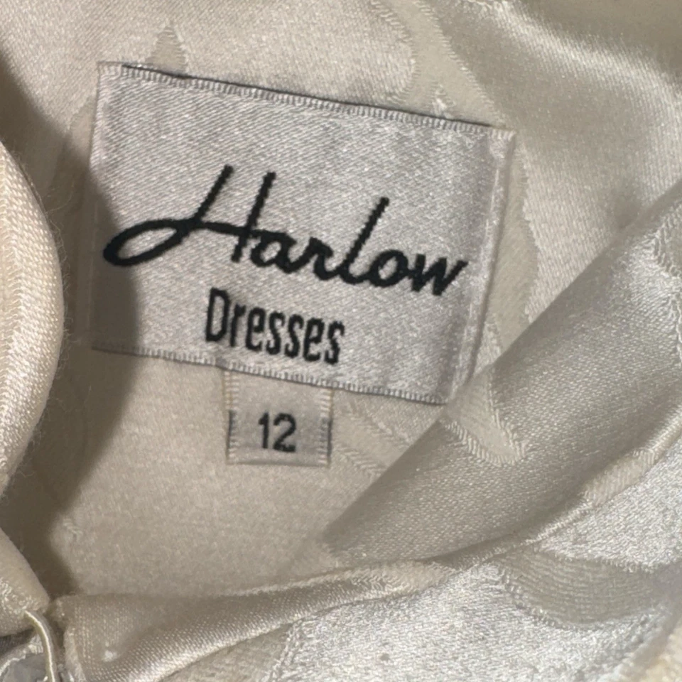 Vestido De Colección Harlow Marfil Satinado Cuello Simulado Cóctel Evento Talla 12 Dinero Antiguo Foto 4 de 4