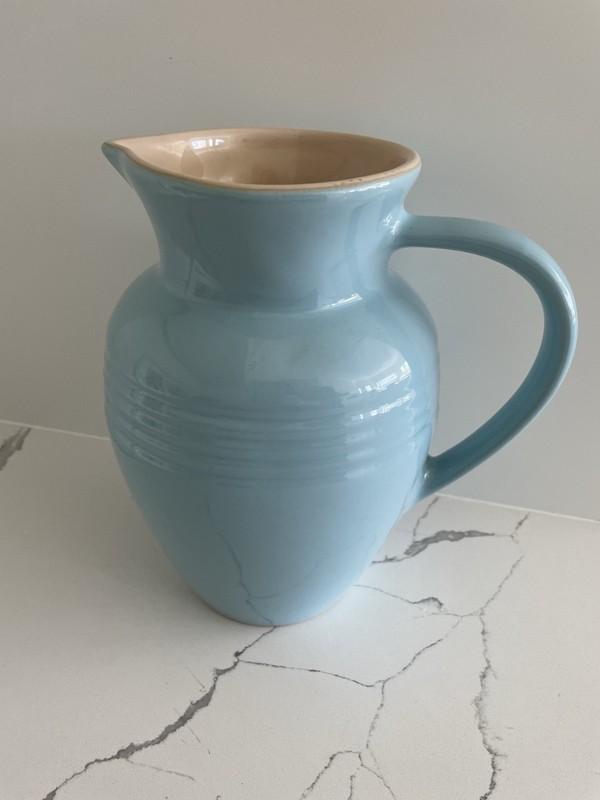 Le Creuset New Stoneware Pitcher  Light Blue    About 9” Tall   2.25 Quart