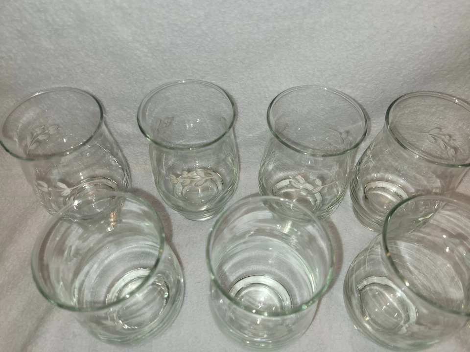 Juego de 8 Vasos Vin Pfaltzgraff Recuerdo Floral Blanco Gris Vasos Foto 4 de 4