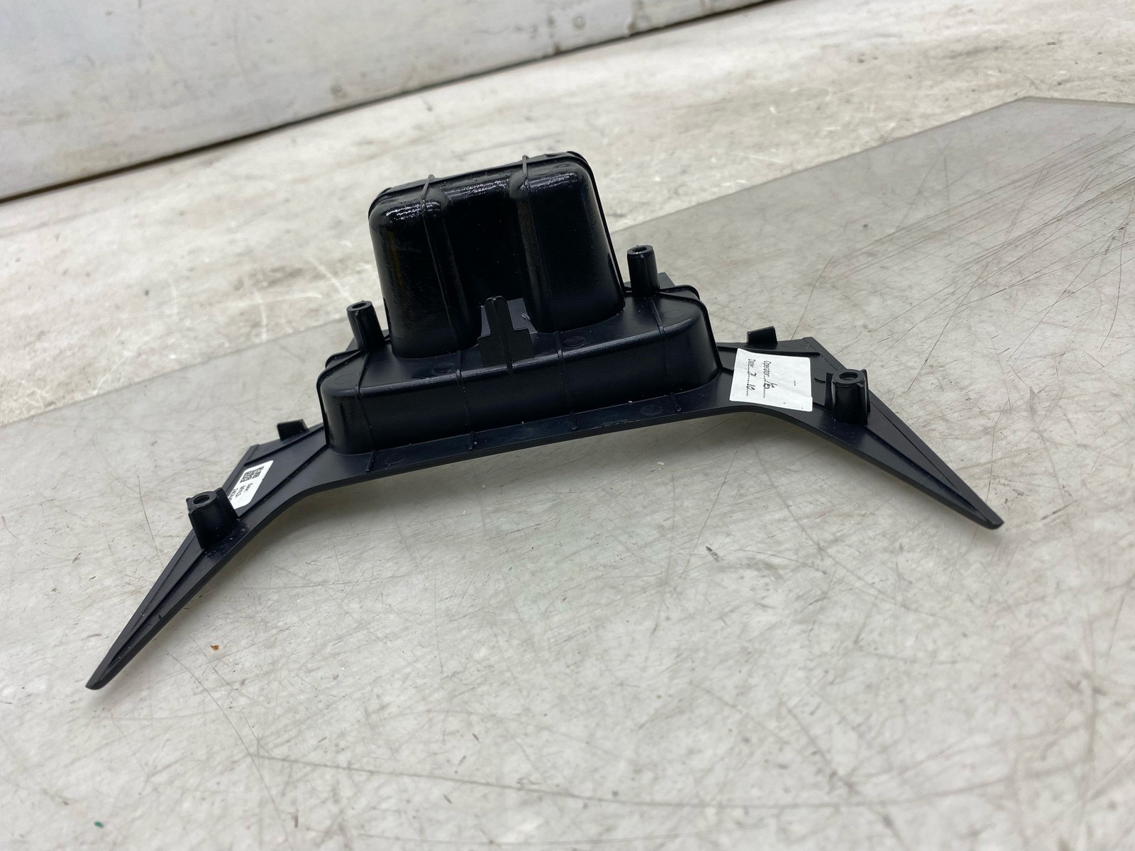 2020-2025 ASTON MARTIN DBX FR CENTER CONSOLE METAL SW PACK TRIM MY83-240A40-AA