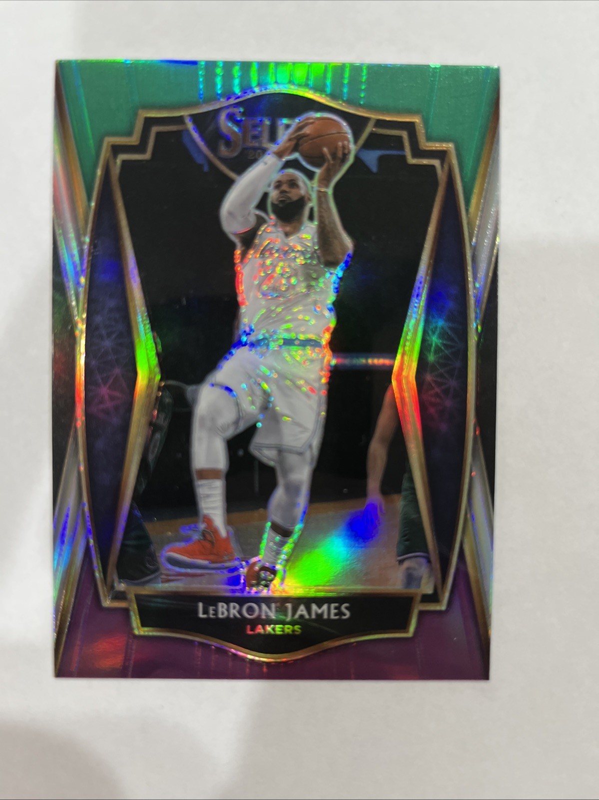 2020-21 Panini Select - Premier Level LeBron James #113 Green White Purple Prizm