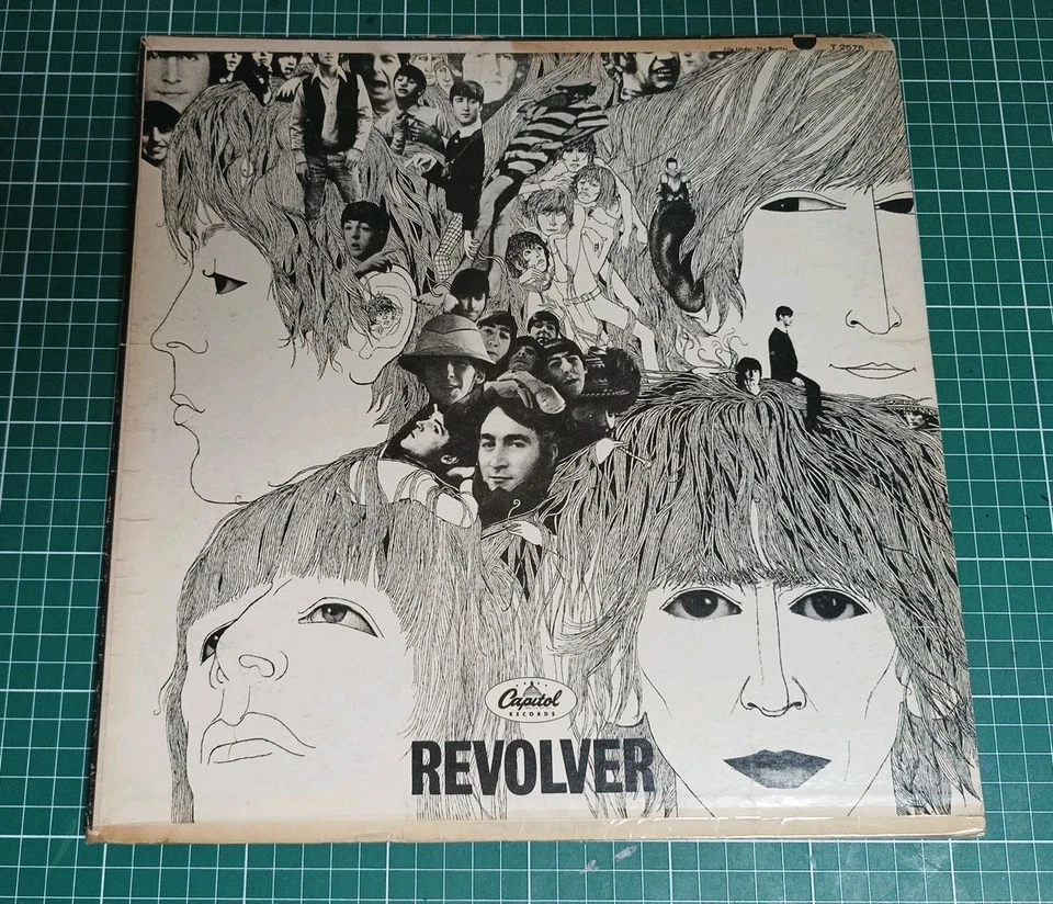 The Beatles Revolver · Lp · 1966, photo 1 sur 4