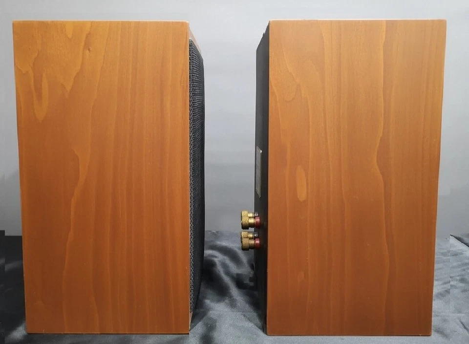 SPENDOR LS3/5A Speaker Audio Pair w/ Saran Net Works Tested Japan JN02 5.5/PC - Image 4 of 4