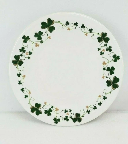 FIESTA st patricks 9" LUNCHEON new SHAMROCK GOLD clover LUNCH PLATE ONLY htf