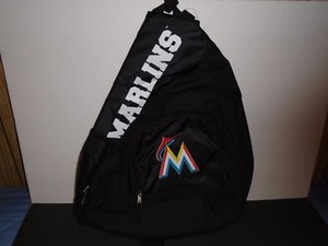 sling bolsa mlb