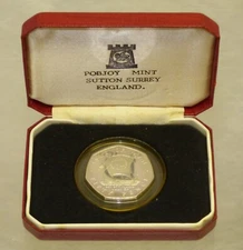 1979 Royal Visit Isle of Man Tynwald 50 P Pence Commemorative Silver Coin Pobjoy