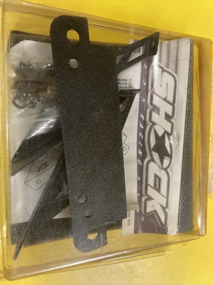 Shock Racing Undertail Plate Kit 10-8560 UTKZX1B 2004 Kawasaki ZX10 Foto 2 de 3