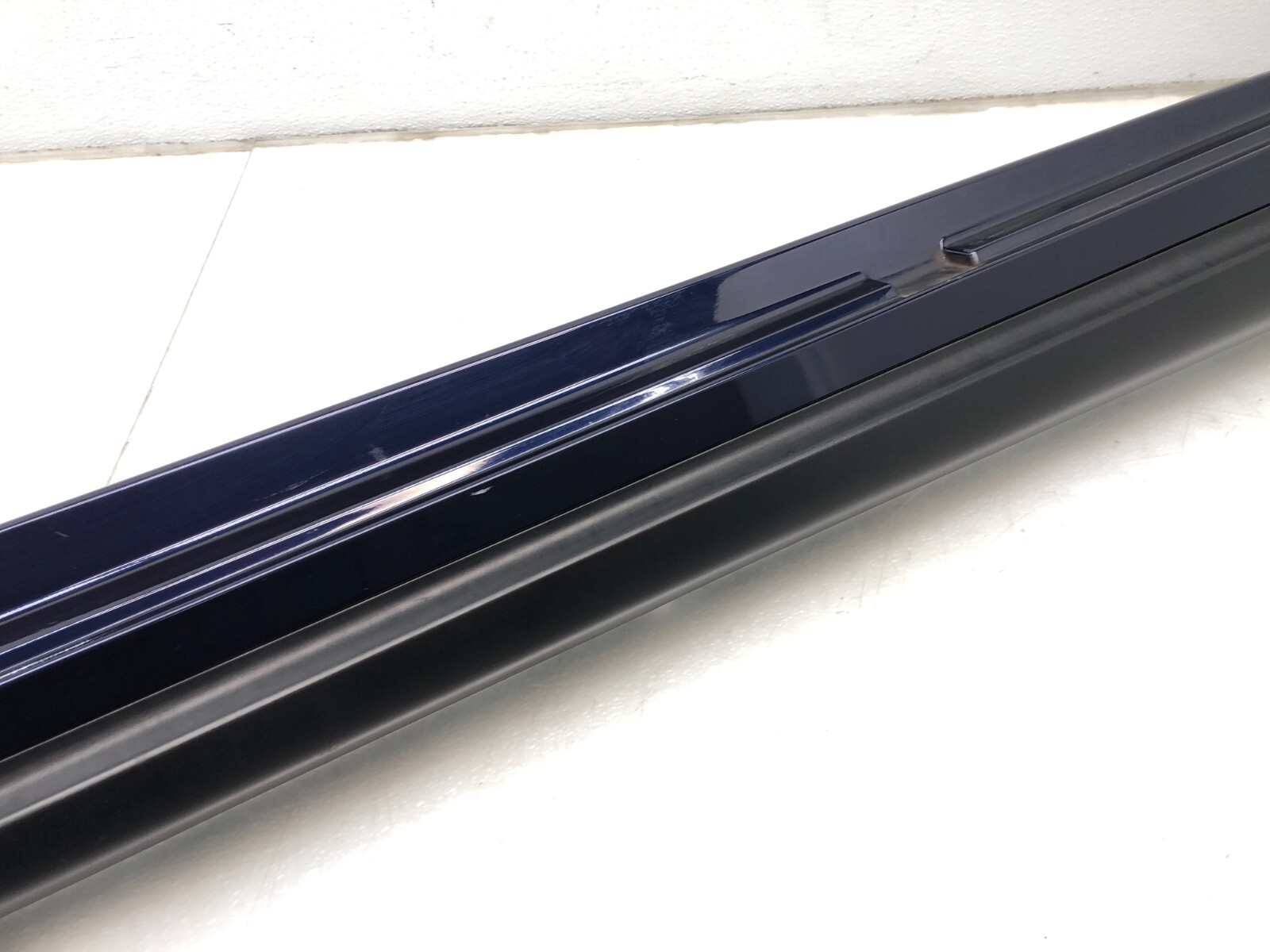 2014-2017 MASERATI GHIBLI S LEFT DRIVER SIDE SKIRT ROCKER PANEL OEM.
