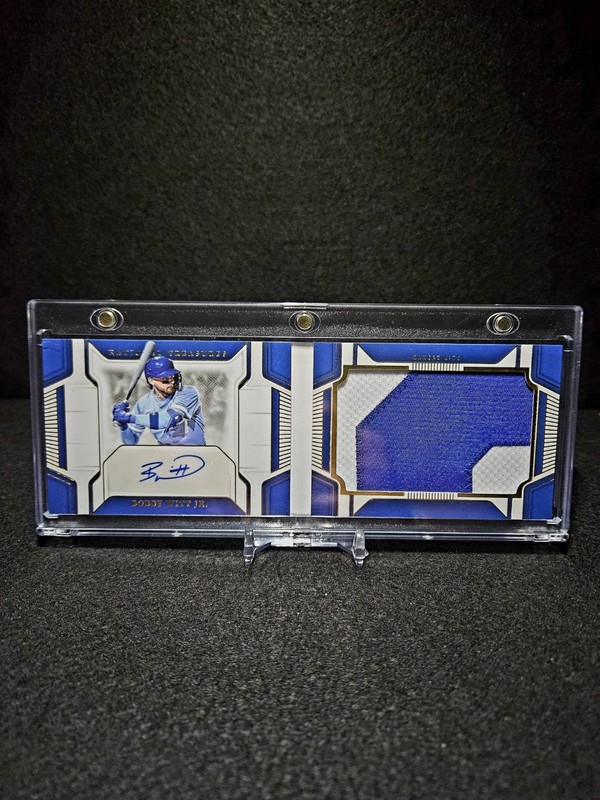 2025 Panini National Treasures Bobby Witt Jr. Auto Jumbo Patch Booklet /35 🔥🔥