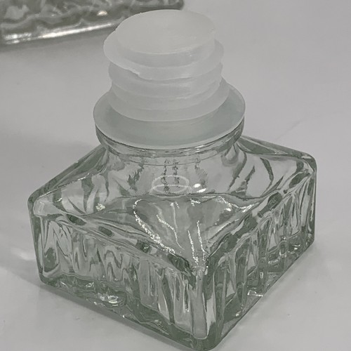 Decanter Whisky Vintage Vetro Pressato Starburst Tappo Quadrato 9” Barware - Foto 6 di 9
