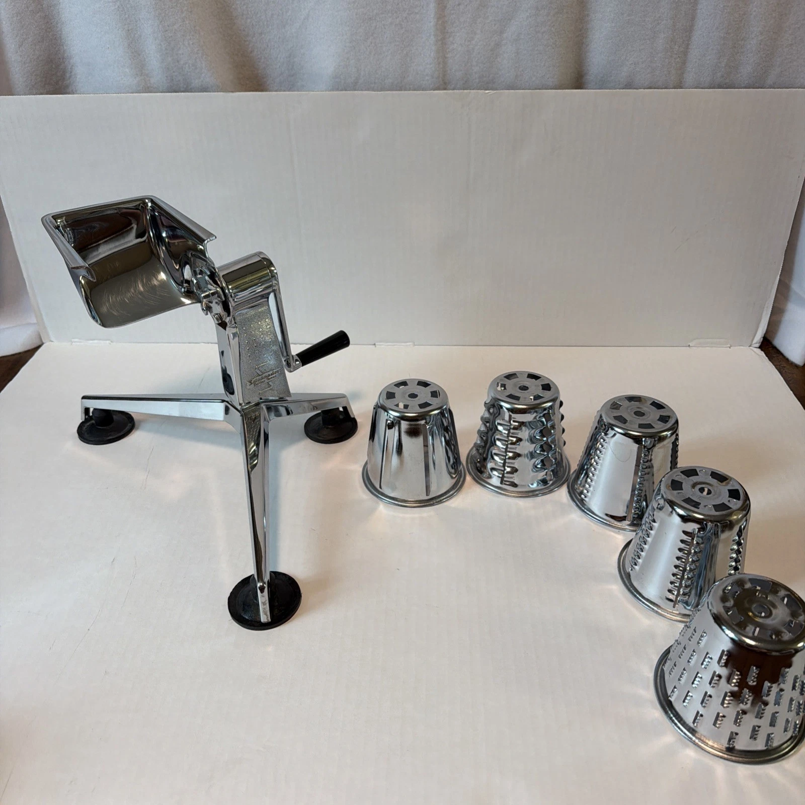 Saladmaster Five Star Food Processor Grater Slicer Shredder with 5 Cones Vintage