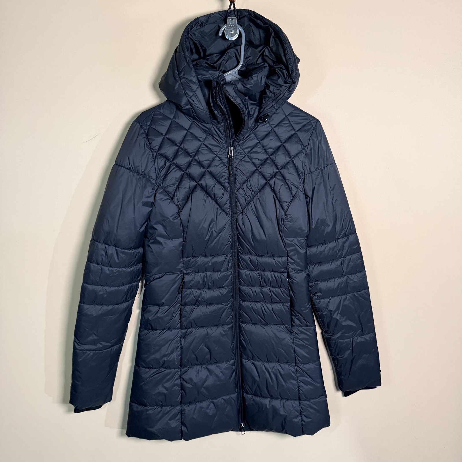 Athleta Diamond Quilted Puffer Jacket Hooded Black Parka Women's Size Small S