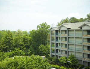 BLUEGREEN LAUREL CREST 27,000 ANNUAL POINTS TIMESHARE FOR SALE!