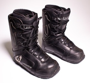 world industries snowboard boots