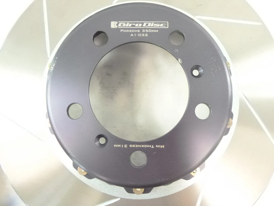 Rotor de freno ranurado delantero derecho GiroDisc A1-032 Porsche 911 Carrera 2017-2019 Foto 3 de 4