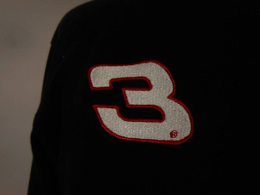 Bild 2 von 8