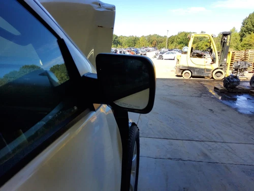 Used Right Door Mirror fits: 2012 Nissan Armada Power single arm mount w/o memor
