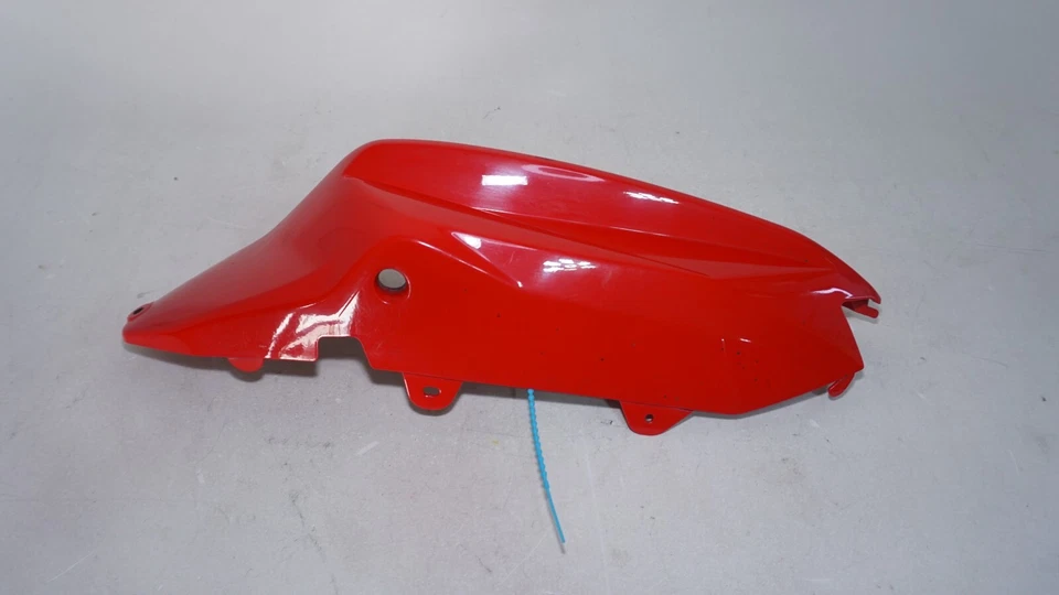 2012 - 16 KAWASAKI NINJA 650 OEM LEFT REAR BACK TAIL FAIRING RED 324524 OEM - Image 2 of 4