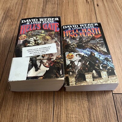Lot of 2 David Weber & Linda Evans PBs - Hell's Gate & Hell Hath