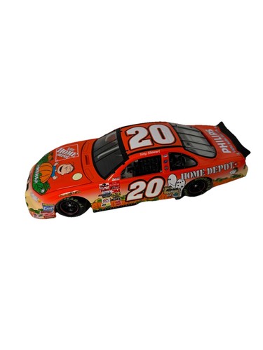 Tony Stewart #20 Home Depot/Great Pumpkin 2002 Pontiac 1:24 Action LIMITED - Picture 2 of 10