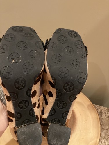 Decolte Tory Burch Martha stampa leopardata capelli di vitello catena maglia tacco blocco! 7M - Foto 7 di 9