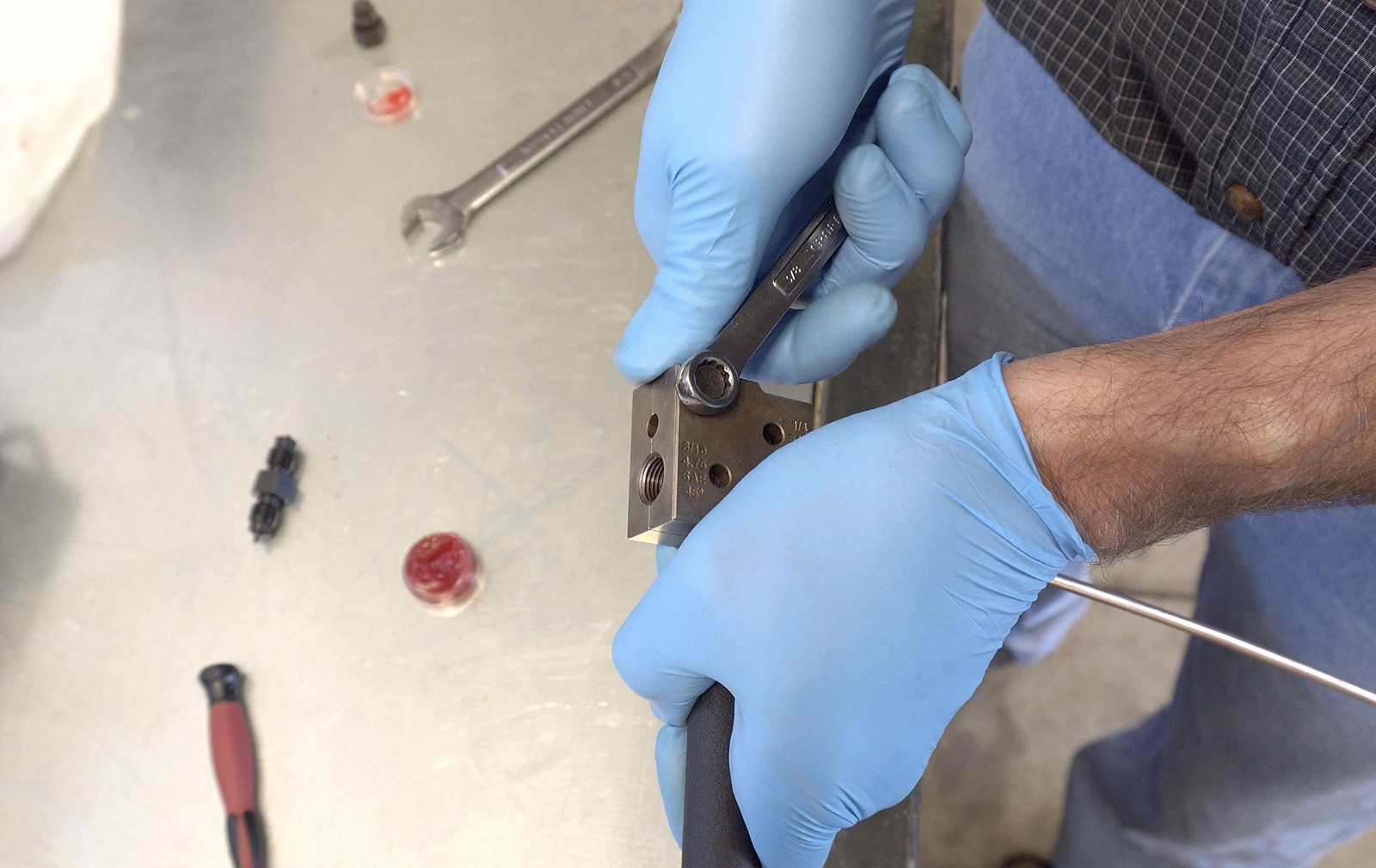 Lisle 33260 Flaring Tool – Brake Line, Fuel Line Flaring Tool for Auto Repair