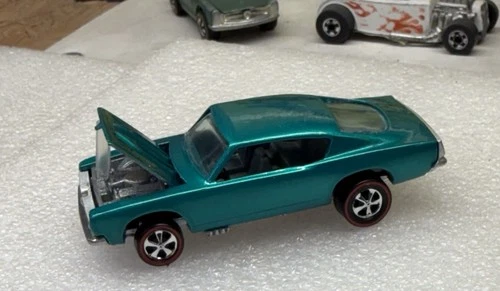 Hot Wheels Redlines *RESTORED* Custom Barracuda Spectraflame Aqua w/silver Int