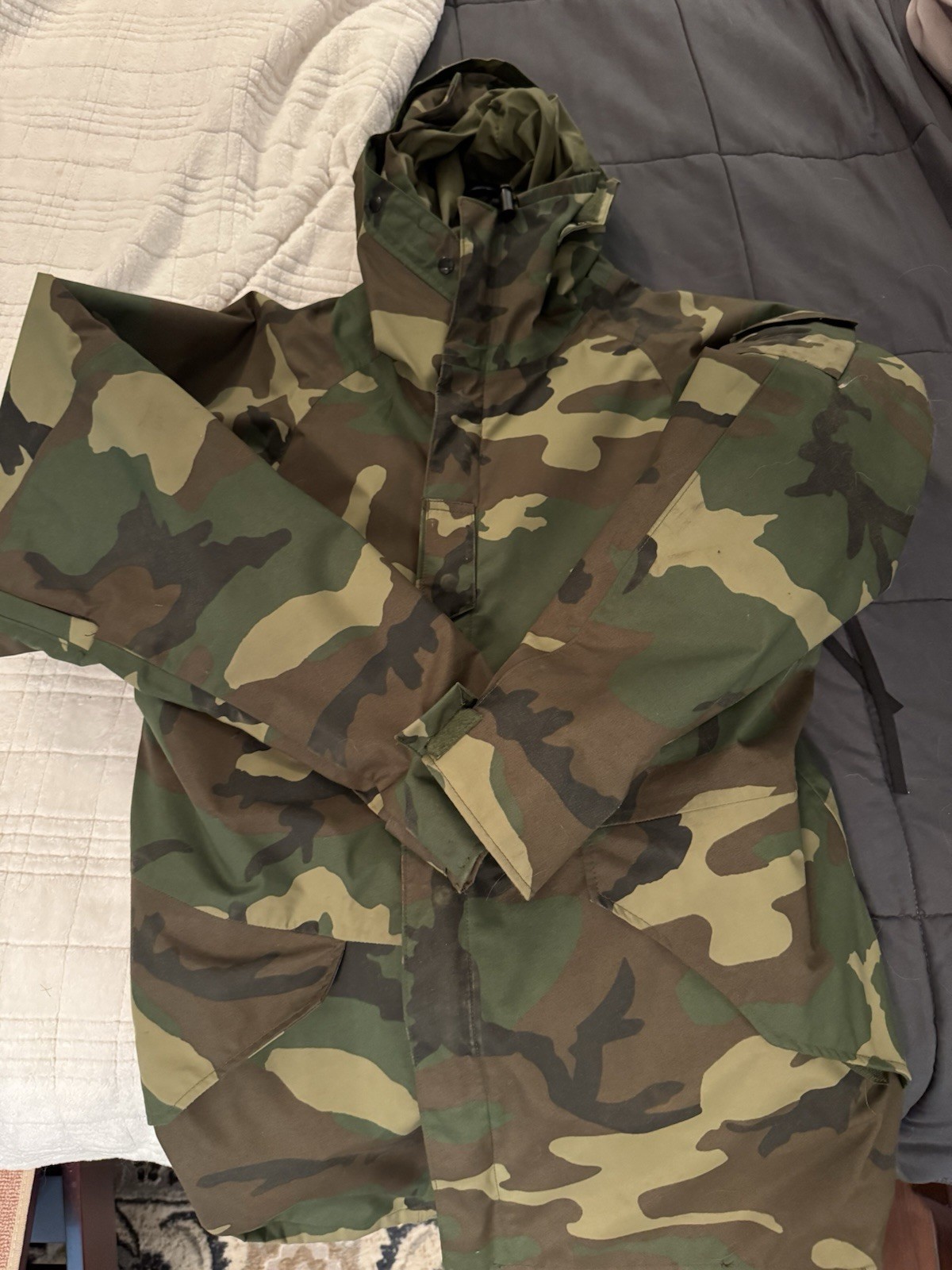 Picture 2 of 6