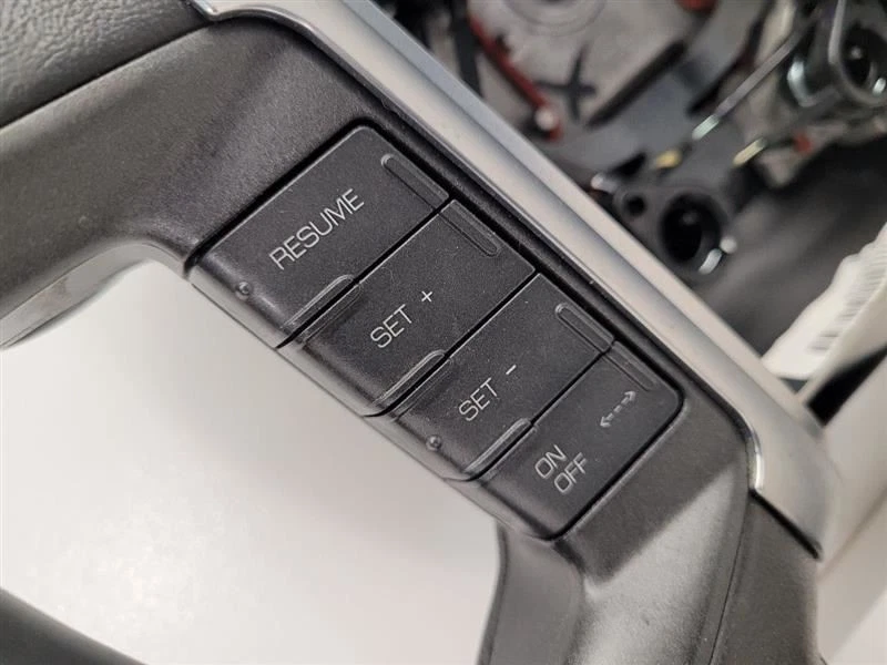 2010 2011 2012 LINCOLN MKS Black Woodgrain Leather Steering Wheel W Controls  — 第 2/4 张图片