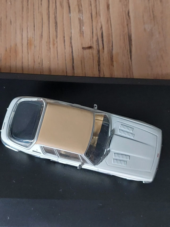 Oxford Automobile Company  - Image 2 of 4