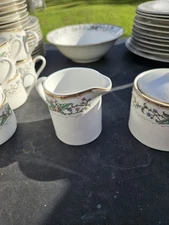 Vintage Faberware Wellesey 60 Piece Fine China Set
