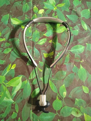 Samsung U Headphones EO-BG925 Bluetooth Wireless Neckband - SILVER