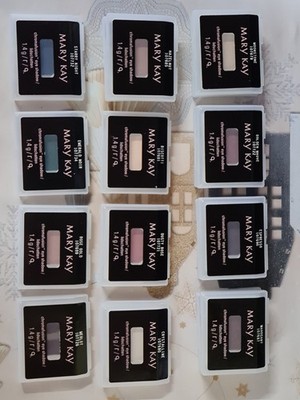 MaryKay Chromafusion Eye Shadow  MERLOT