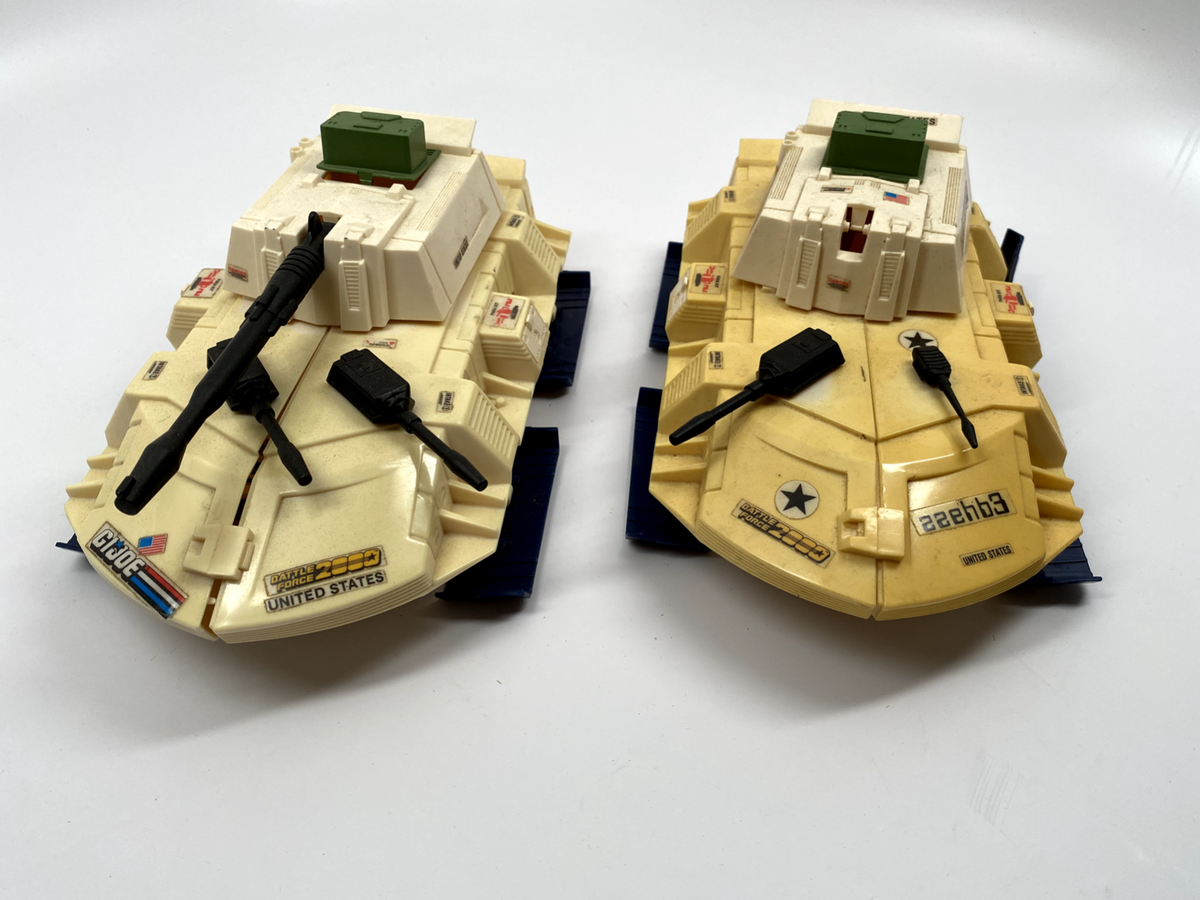 巨人の星（GI Joe Father & Son 日本限定版 2体セット） Dominator Snow Tank 1987 GI Joe Hasbro Action Figure Vehicle Lot